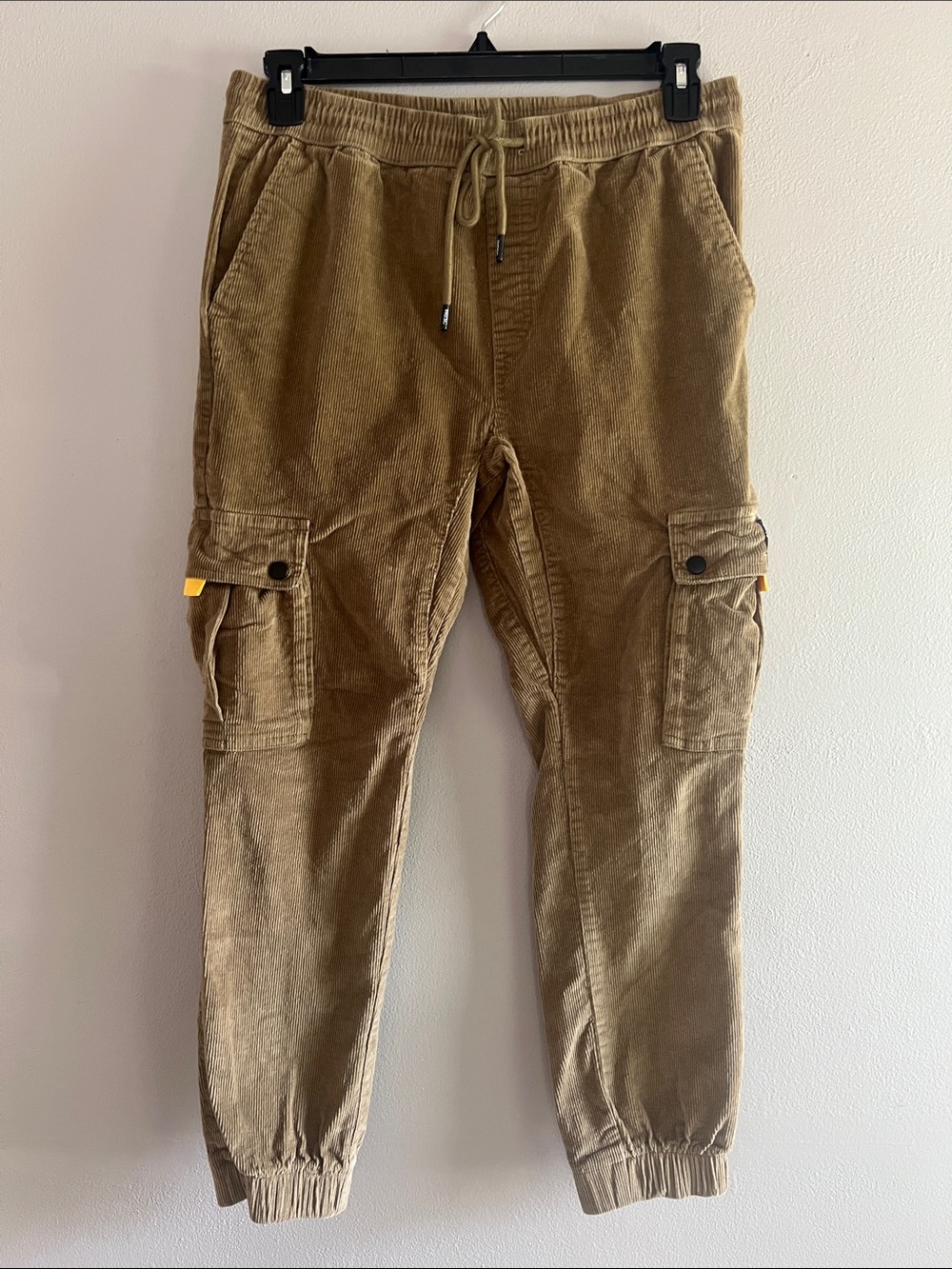 WESC men’s corduroy cargo joggers size large